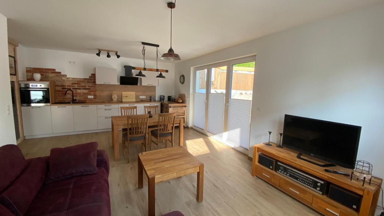 Kloenhuesing Apartment Altefahr Luaran gambar